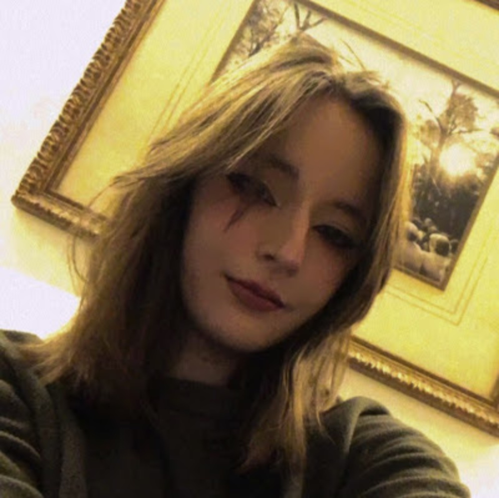 Meet your Posher, Ellie